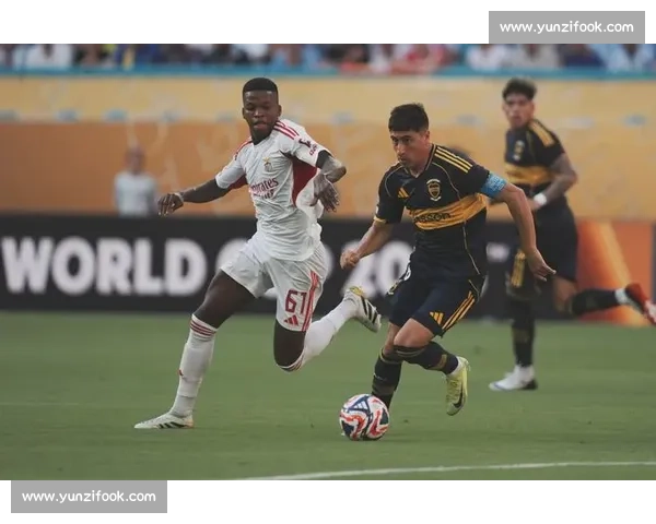 帕夫利季斯戴帽 + 三点球！本菲卡 5-0 横扫阿罗卡